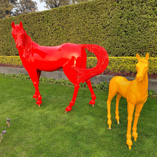 Elegant Horse Figurine – Premium Decorative Showpiece